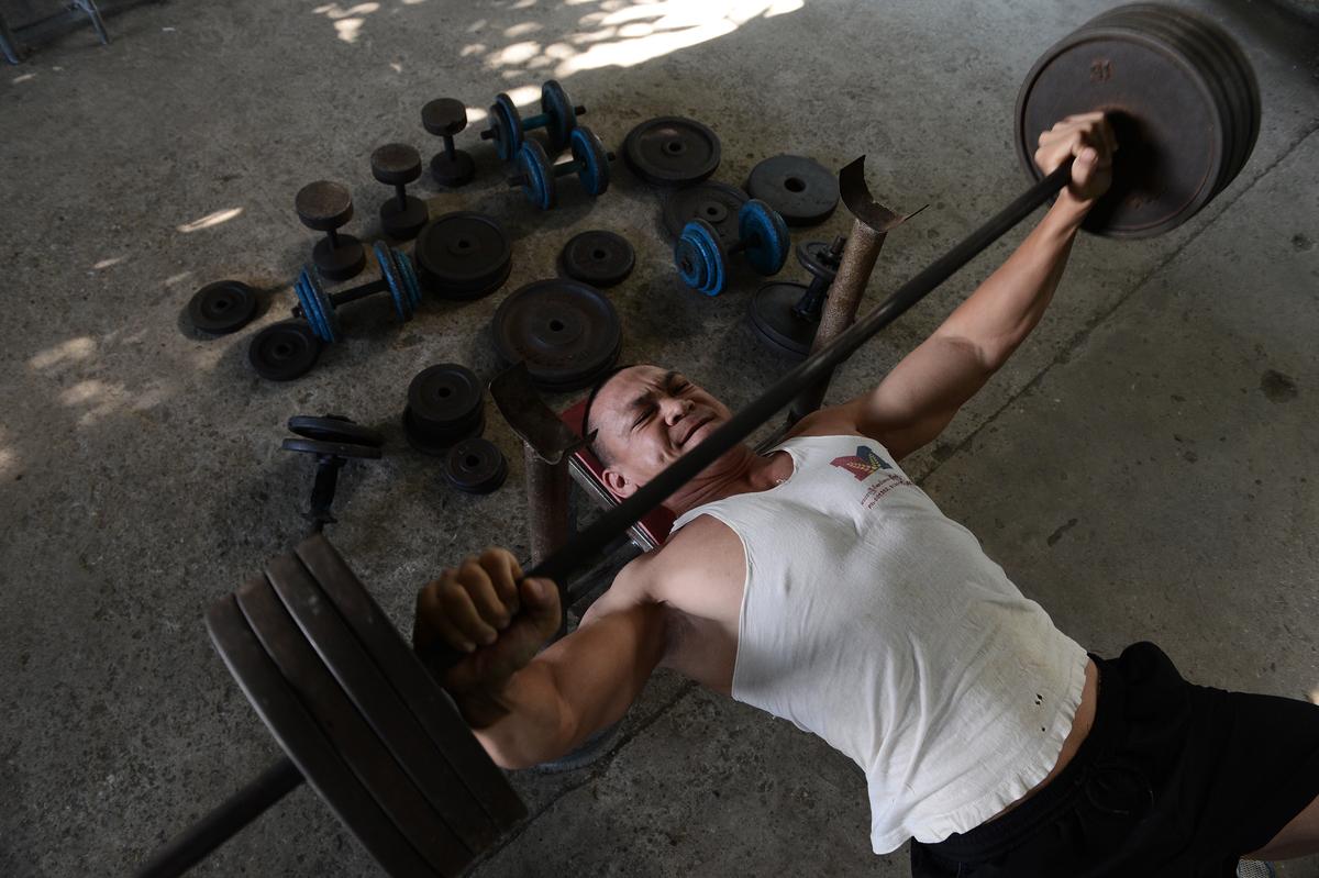 ‘Bigorexia,’ or Muscle Dysmorphia, on the Rise Among Men