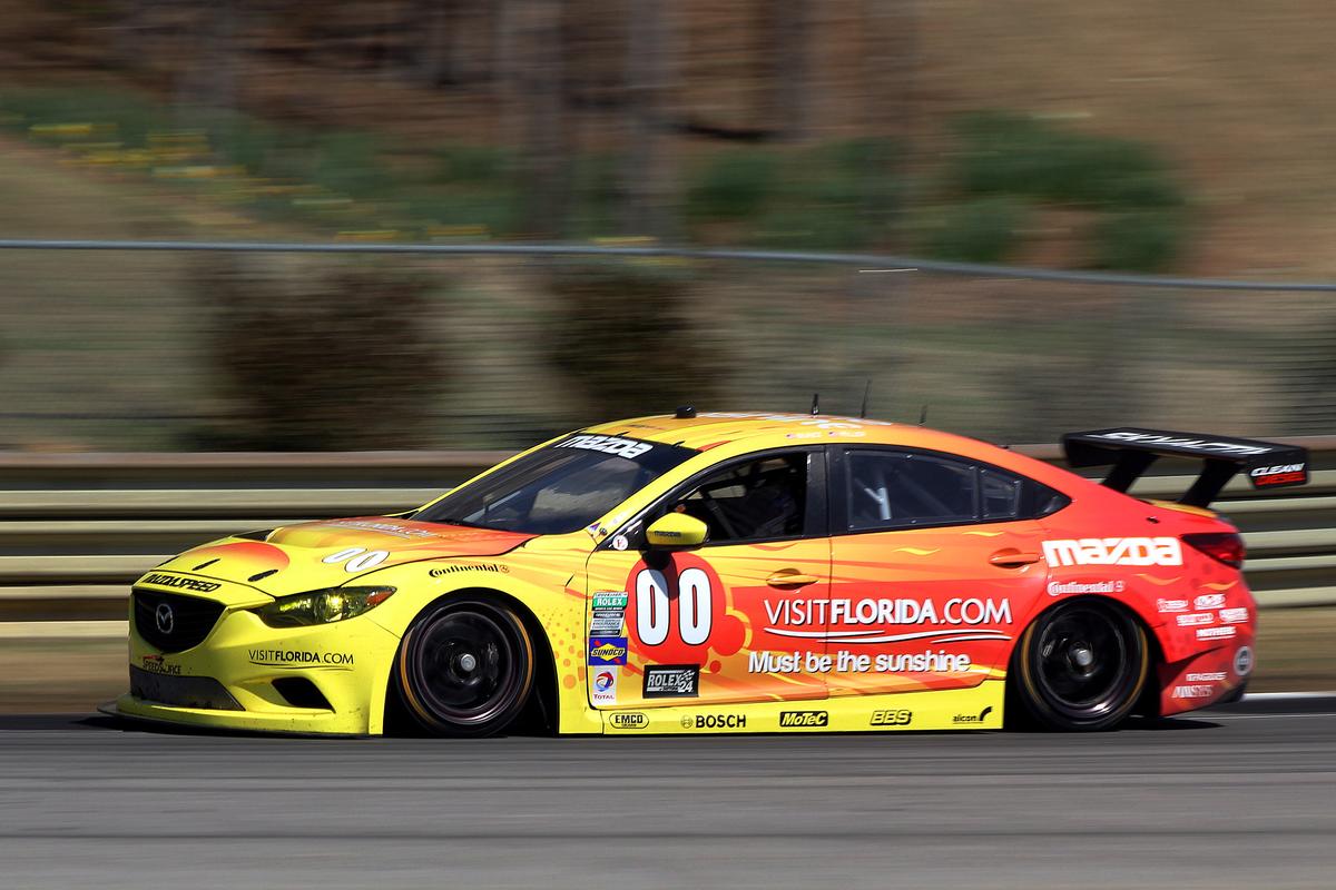 Nunez Wins First Half of Road America Doubleheader