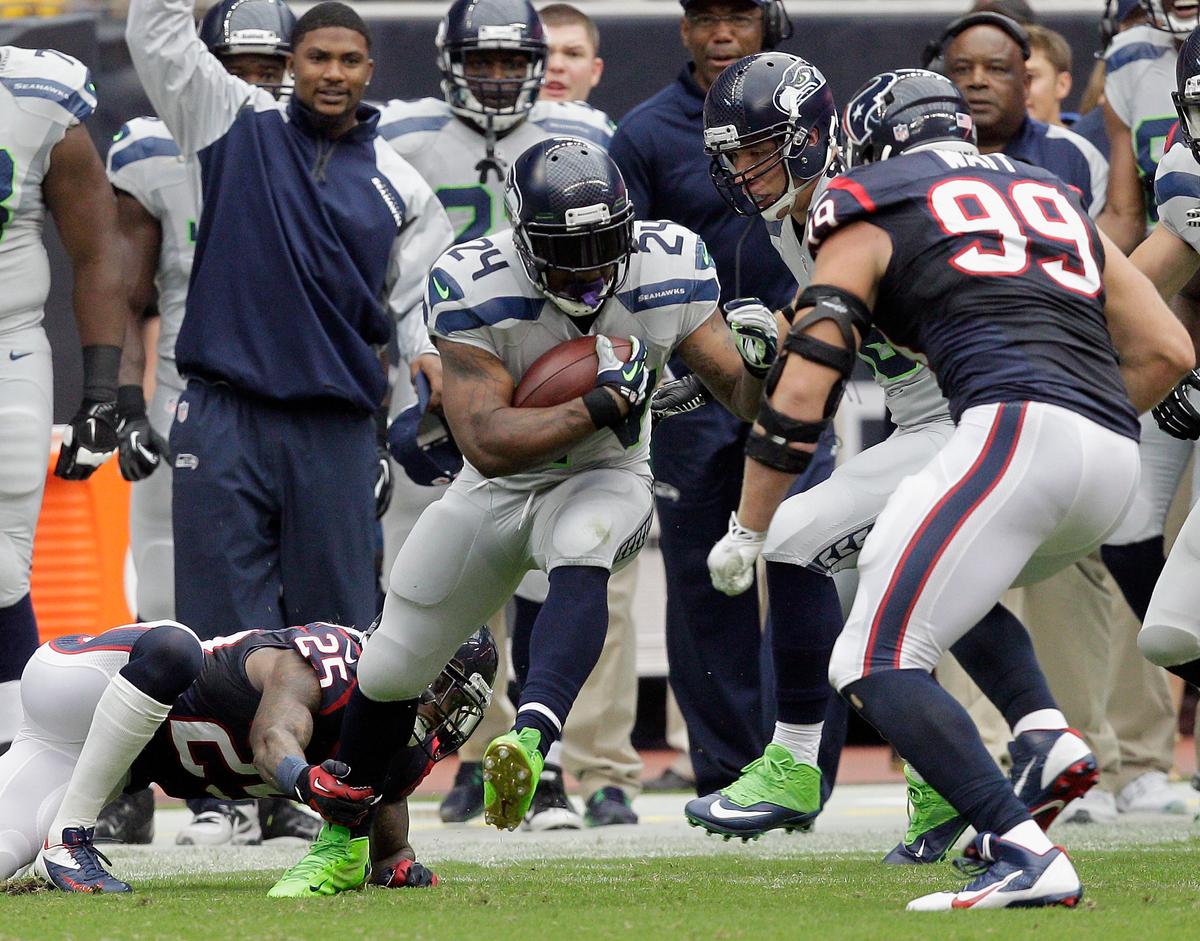 Marshawn Lynch Unleashes 43-yard-run in Seahawks Win Over Texans