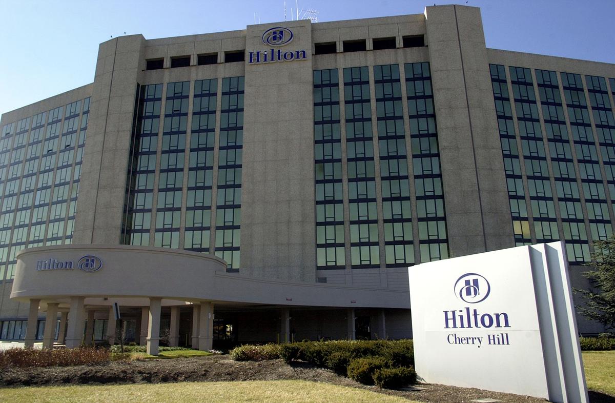 Hilton Files for $1.25 Billion IPO