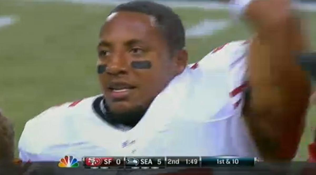 Eric Reid Injured: 49ers Safety Out With Apparent Head Injury