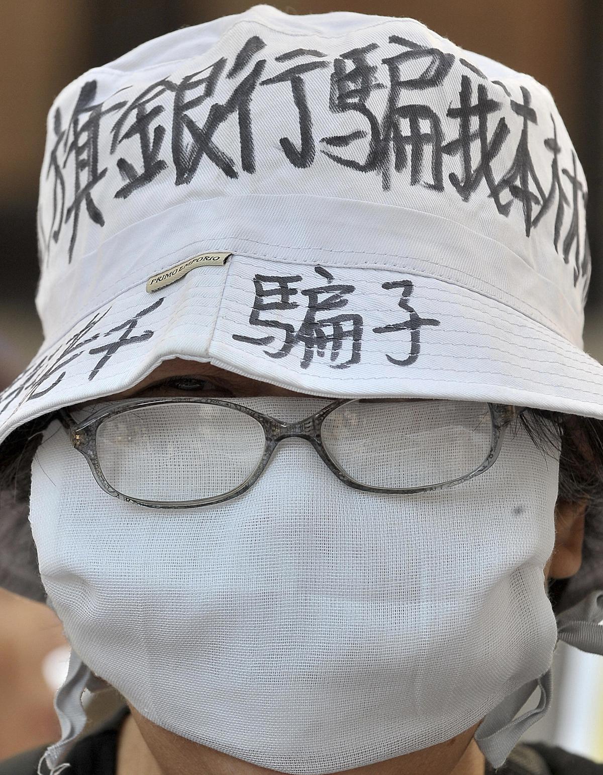 6 Most Disastrous Financial Woes Eroding Chinese People’s Wealth