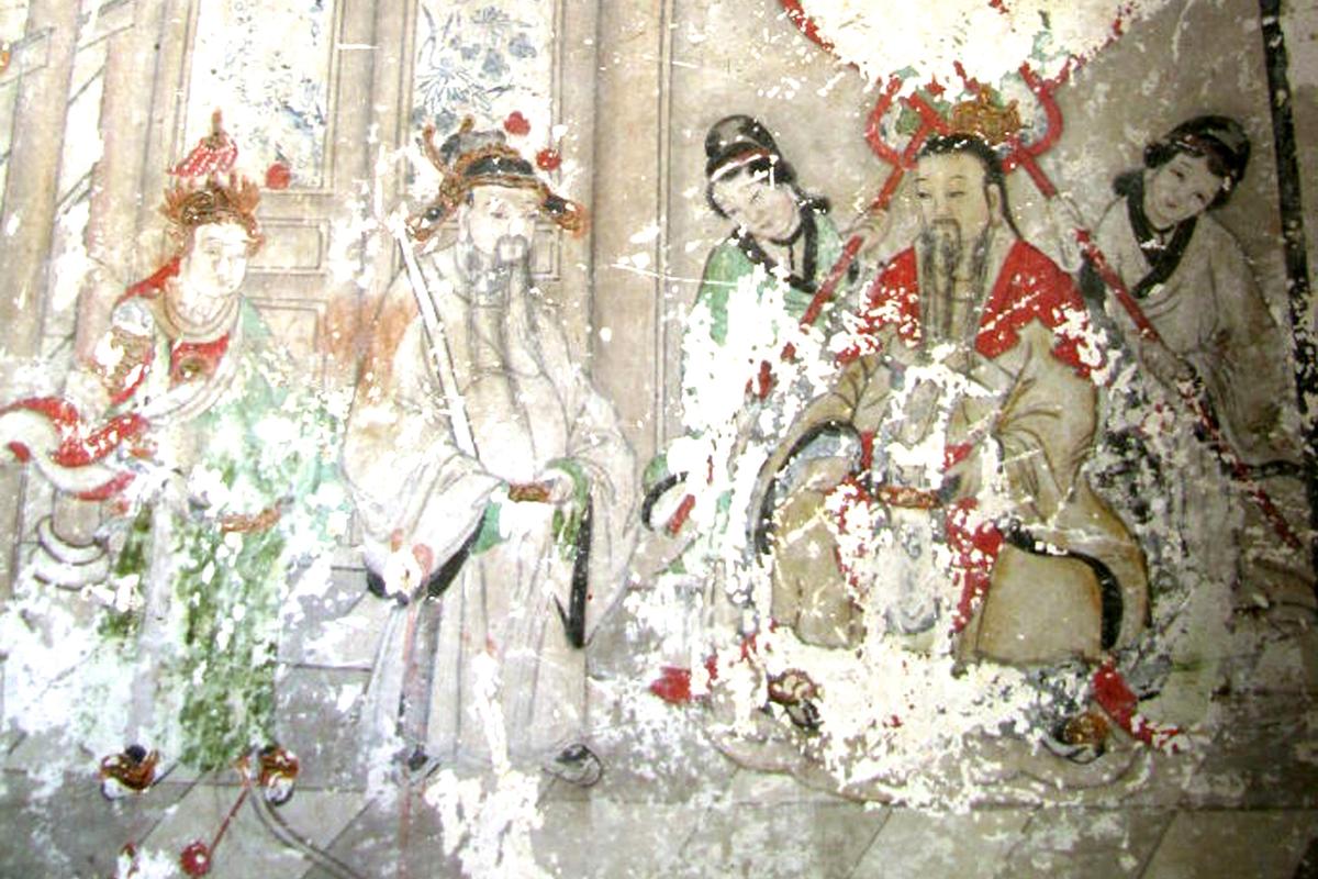 A Chinese Fresco Restoration Goes Horribly Wrong