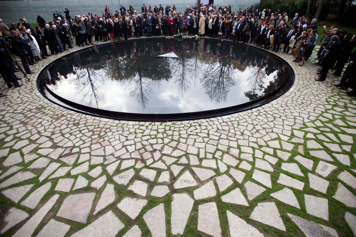 Our World in 7 Headlines: Oct. 1