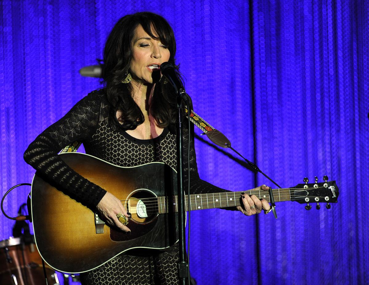 Katey Sagal Album: Actress and Musician Debuts ‘Covered’
