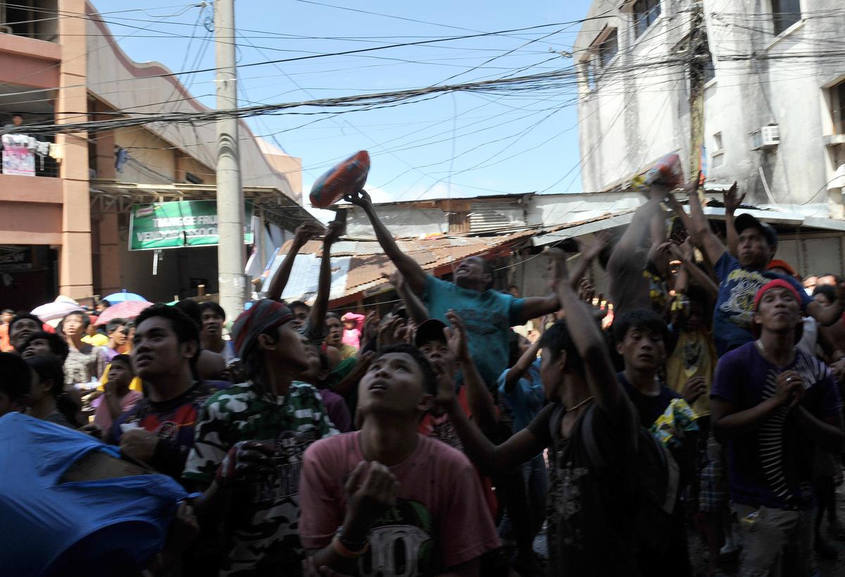Tacloban City: Curfew, State of Emergency in Place in Philippines City Amid Looting