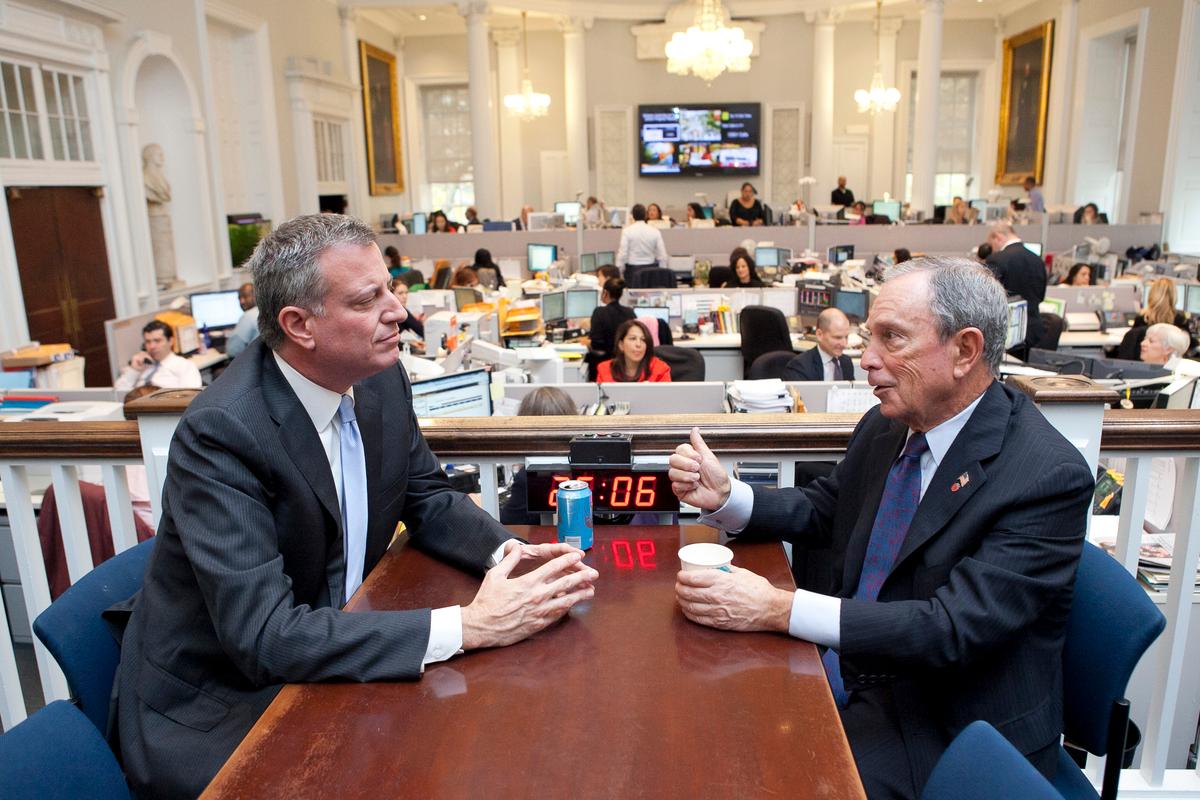 Bill de Blasio Prepares to Take Reins From Michael Bloomberg