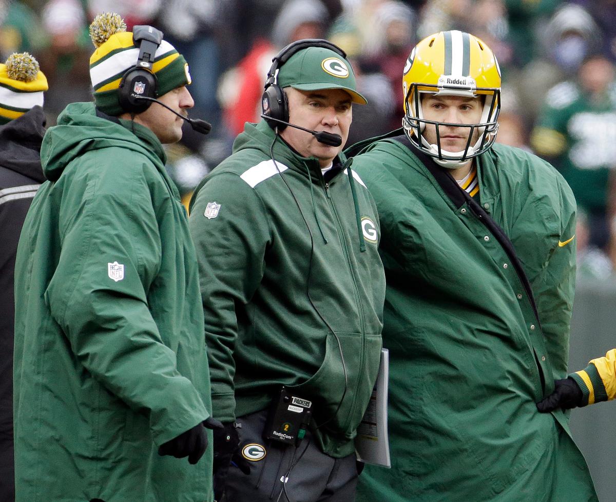 Aaron Rodgers Dies? No, Packers QB a Victim of Car Accident-Broken Legs Death Hoax