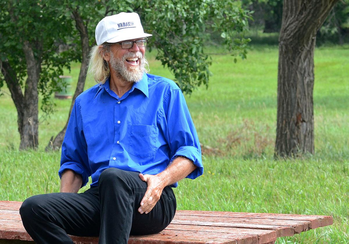 Neo-Nazi Craig Cobb: Test Shows Cobb is Part African on Live TV