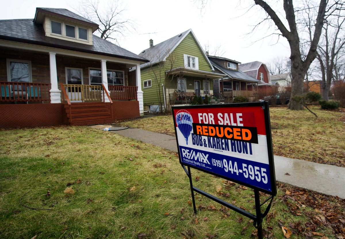 October Home Sales Fall Sharply – Beginning of a Trend?