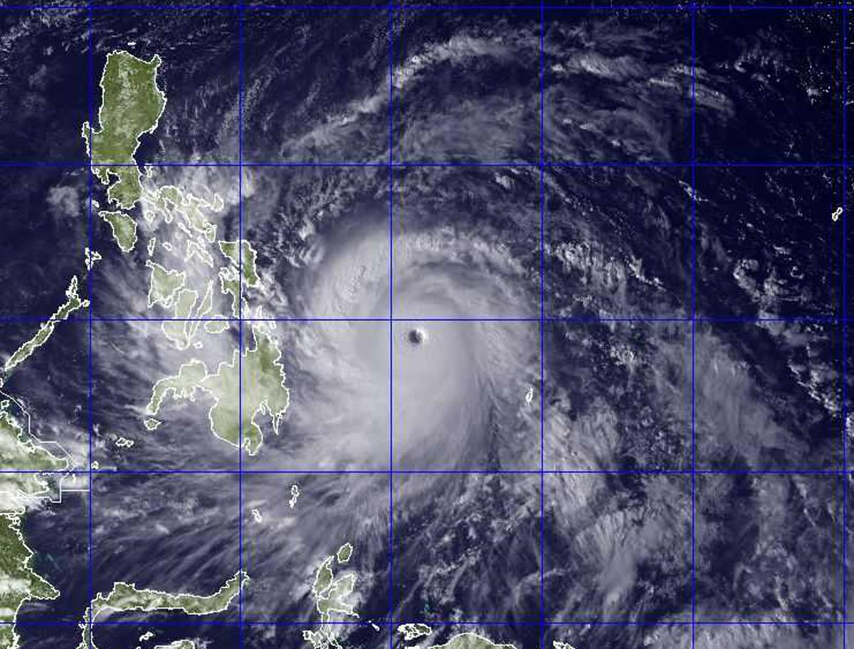 Eastern Samar Province Hit by Typhoon Yolanda