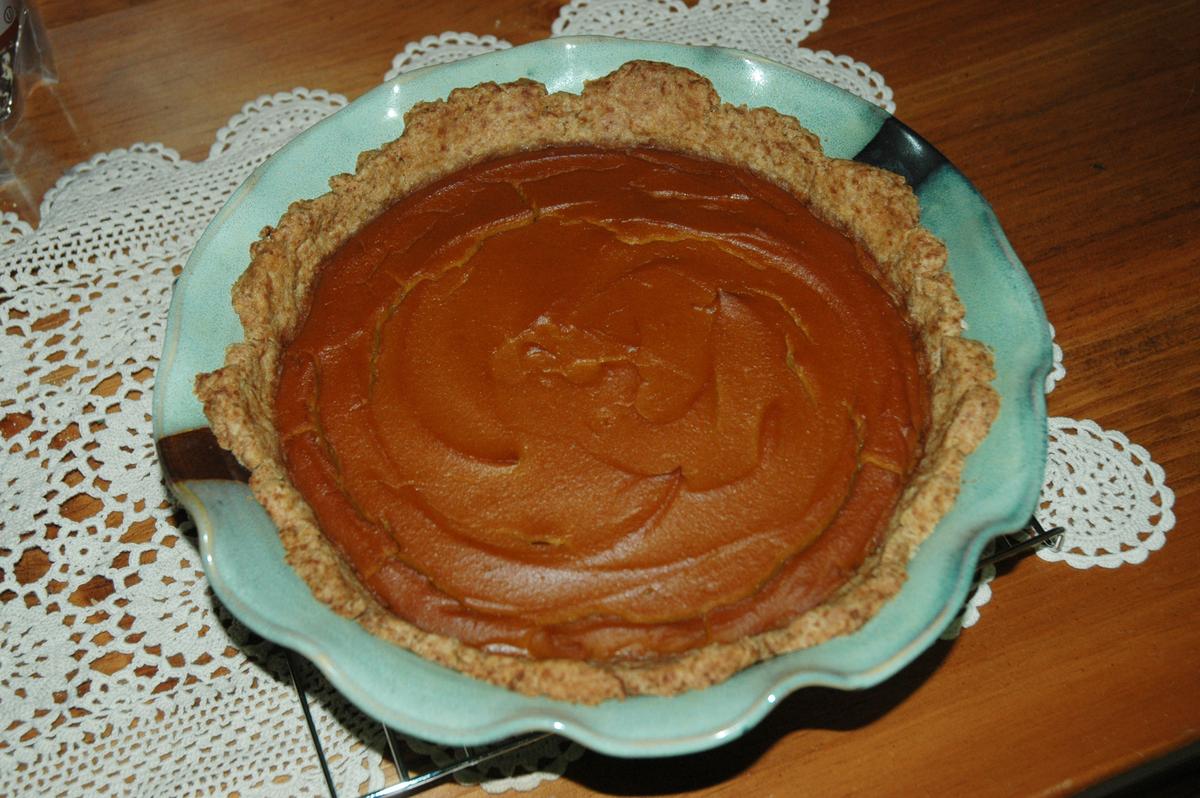 Light Vegan Pumpkin Pie Recipe