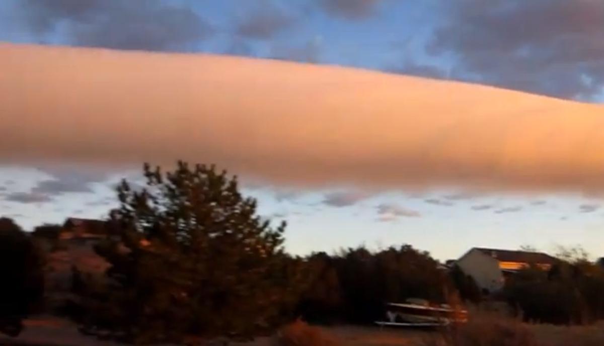 Arcus Cloud: Horizontal Tube Rolls Over Texas (+Video)