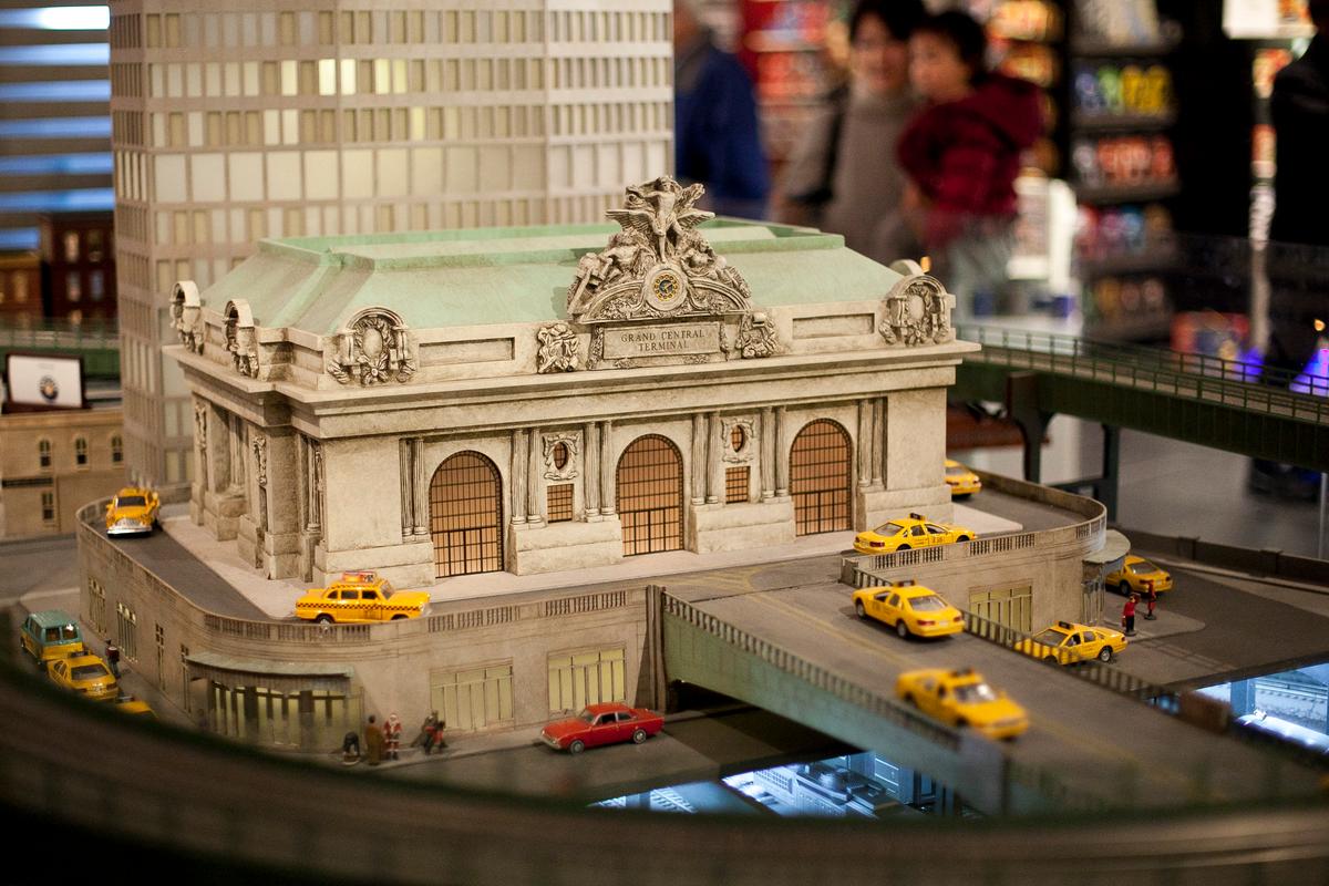 New York’s Grand Central: A Miniature City (Photos)