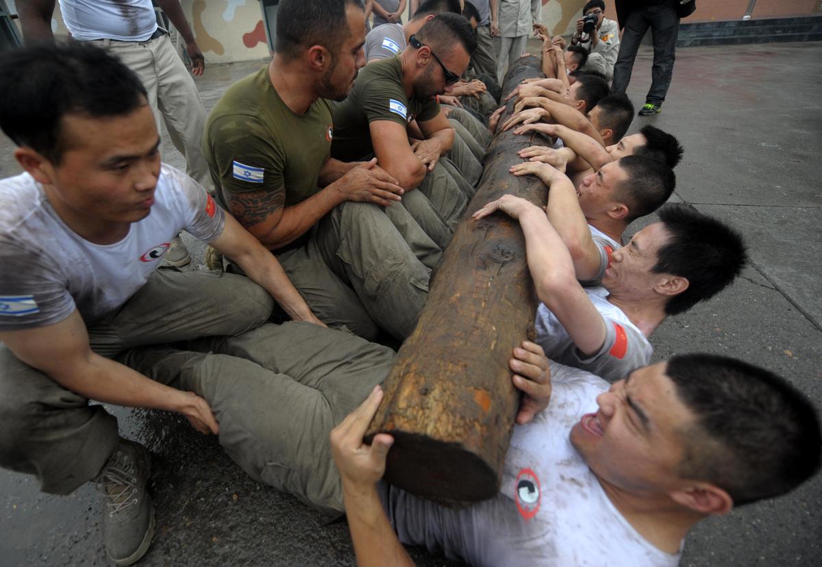 Boom in Bodyguards Reflects Social Turmoil in China