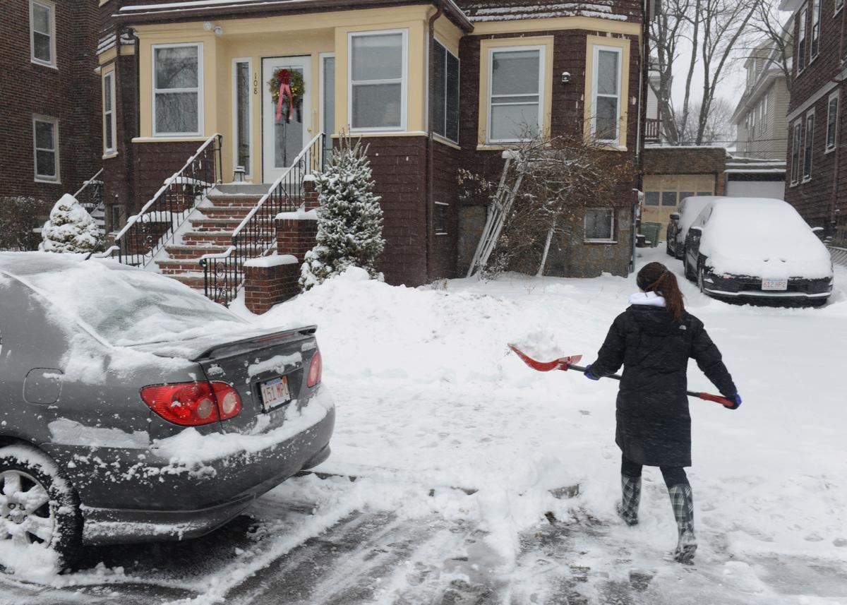 MBTA: Massachusetts Transit Says Service Resumed in Boston