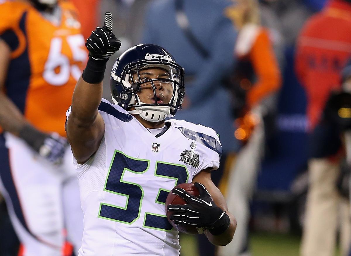 Seattle Seahawks in Control, Denver Broncos in Need of a Miracle at Halftime Super Bowl XLVIII