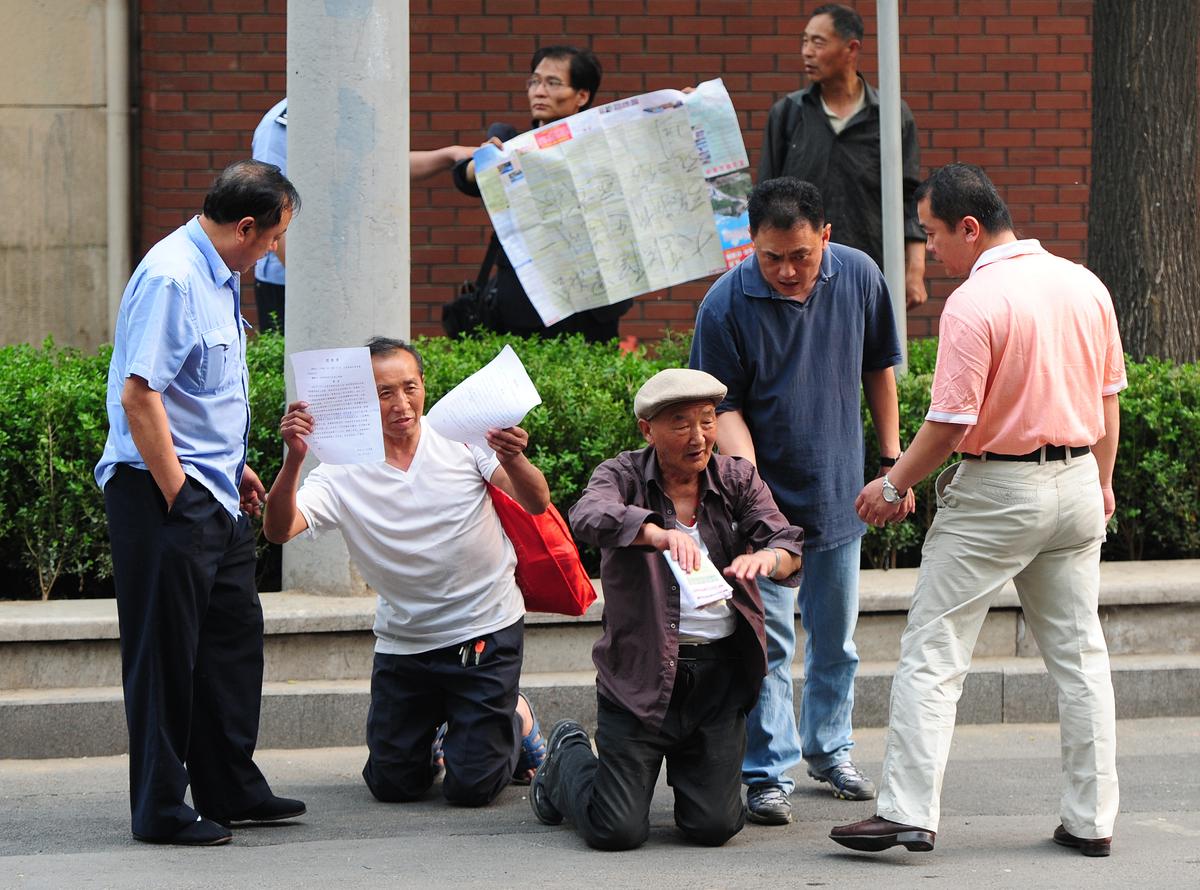 Chinese Regime Seeks to Restrict a Safety Valve 