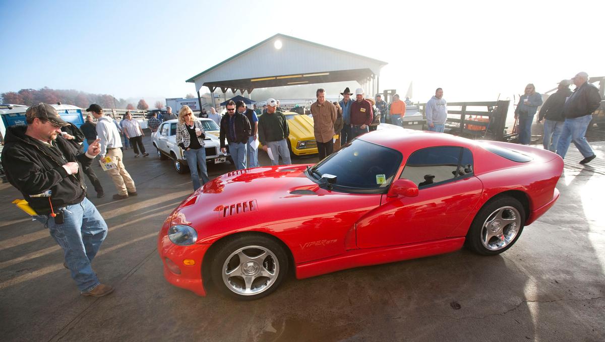 Vipers to be Crushed: First Dodge Vipers Ever Made Will be Destroyed
