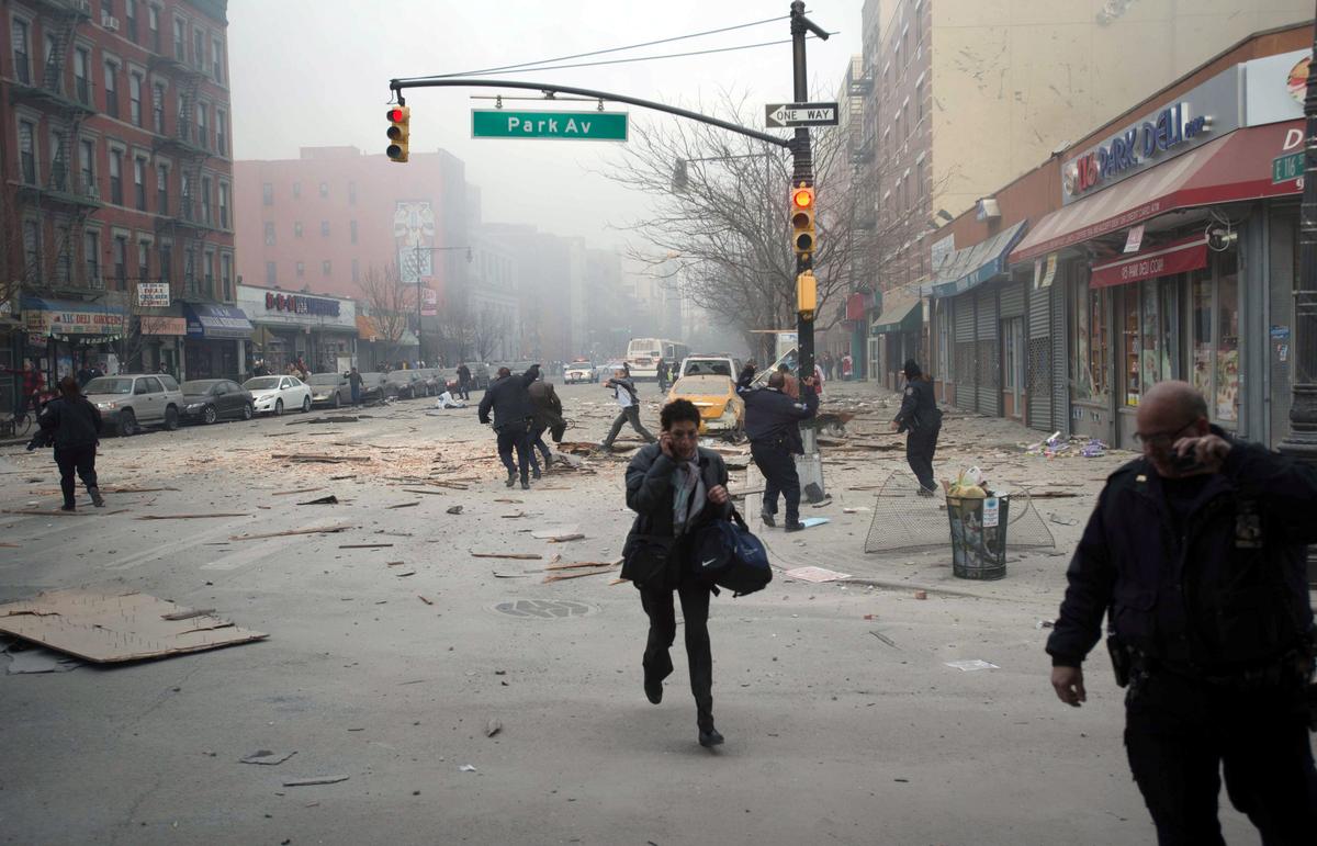 Many Accounts of Smelling Gas Before East Harlem Explosion, but No Calls Made, Say Officials