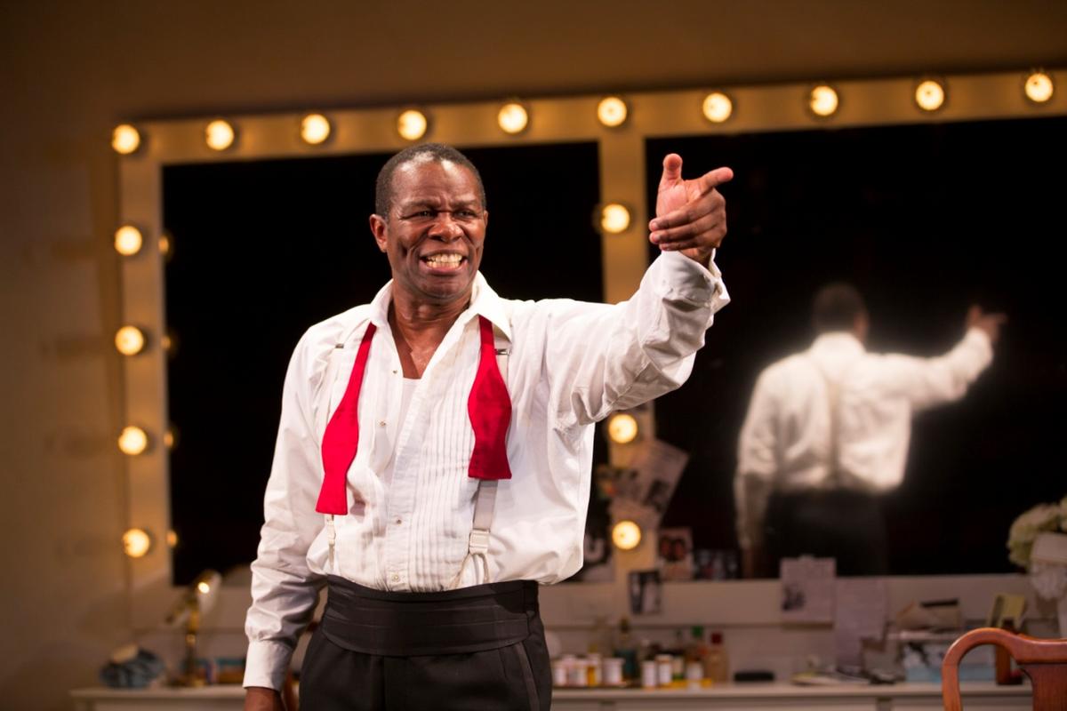 Theater Review: ‘Satchmo at the Waldorf’ 