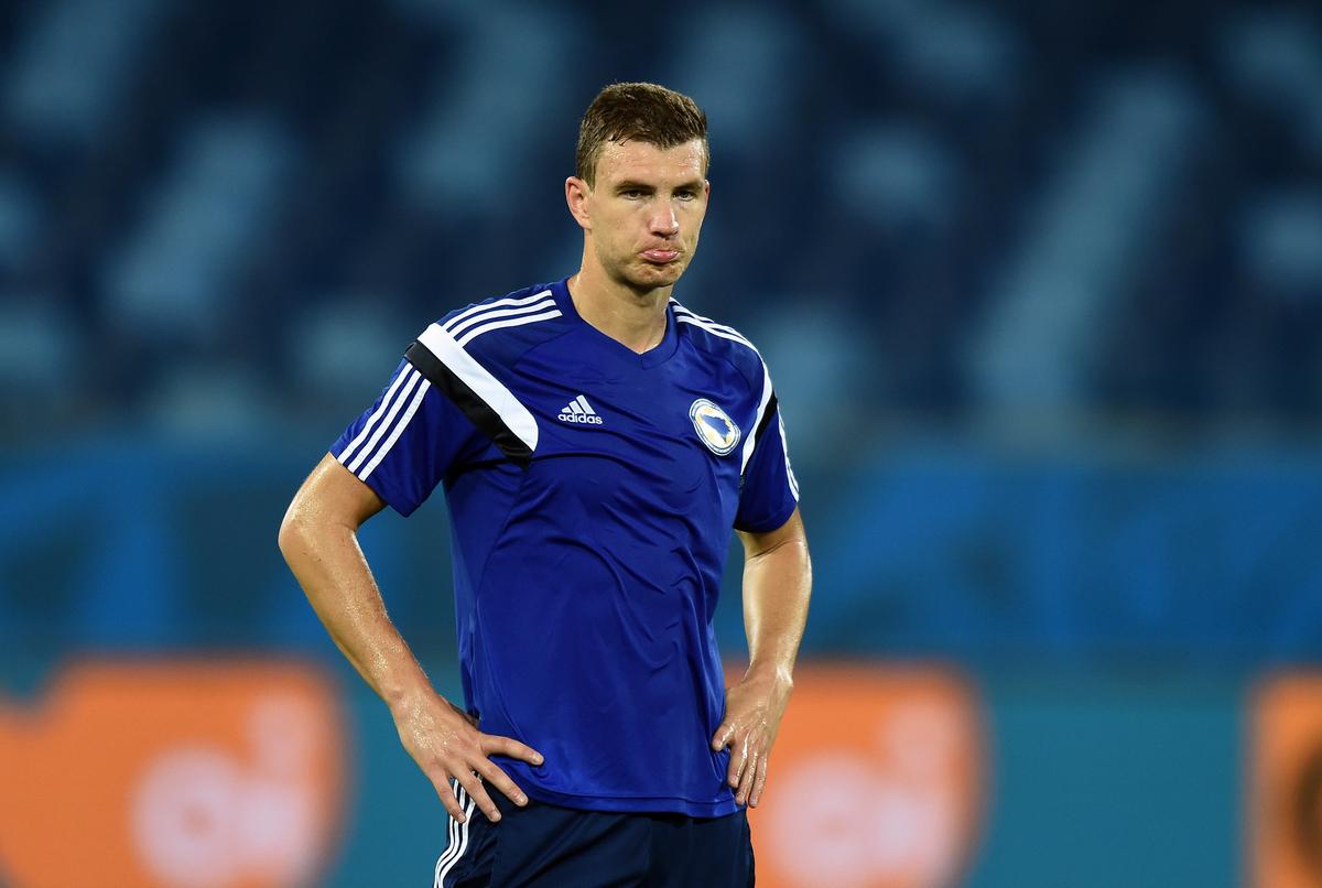 Edin Dzeko Transfer News: Bosnian Striker to Stay at Manchester City