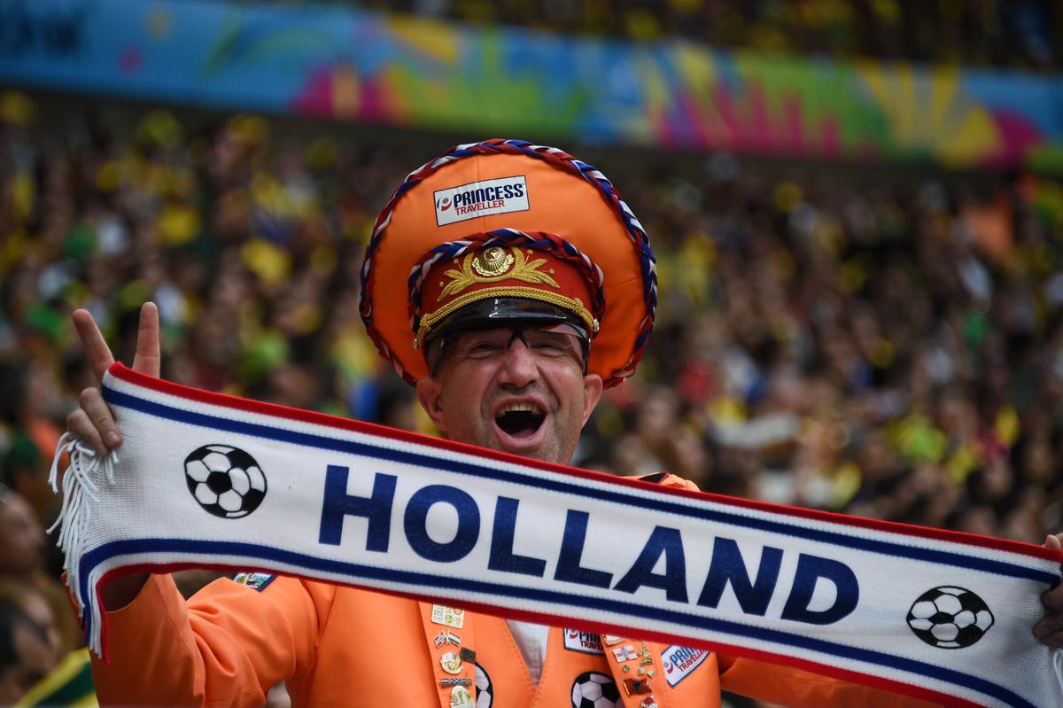 Watch Robin Van Persie Give Captain Armband to Dedicated Netherlands Fan (+Video, Photo)