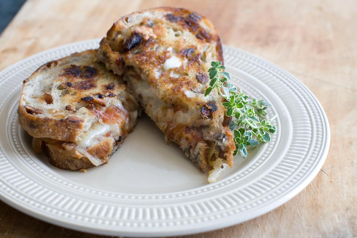 Holding On to Tomato Season With a Spicy-Sweet Jam