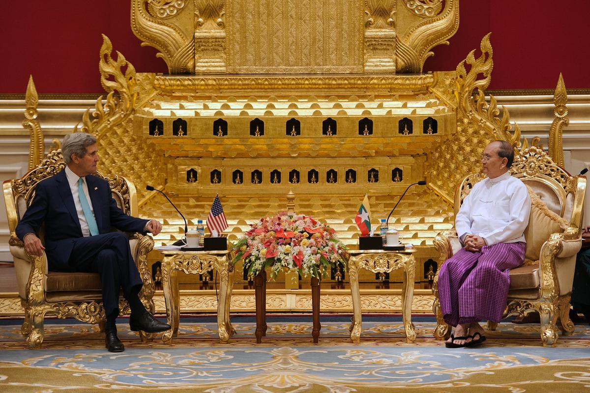 ASEAN Paralysis Gives China Free Hand in South China Sea