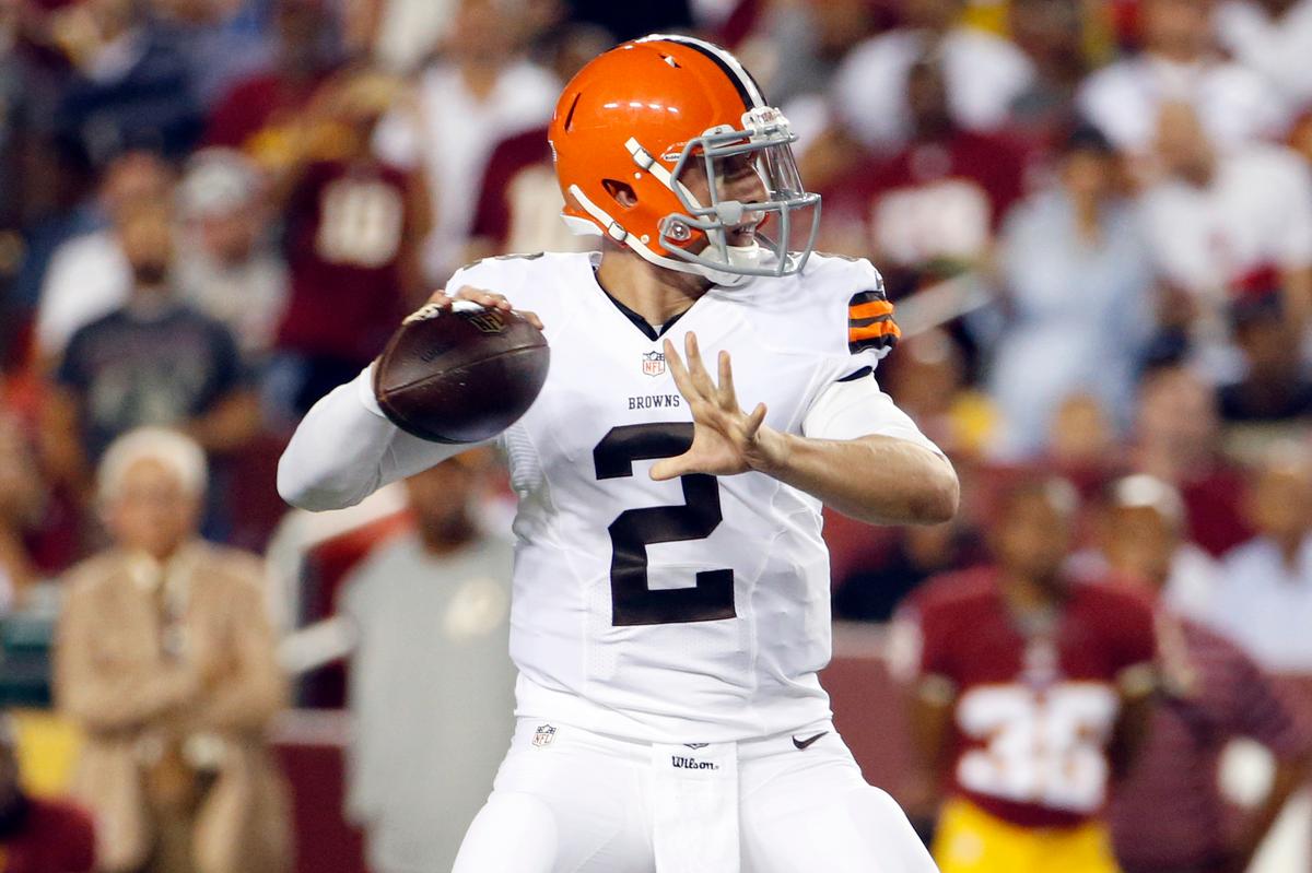 Manziel to Jeter: Johnny Manziel to Derek Jeter Comparison by ESPN Riles Twitter Users