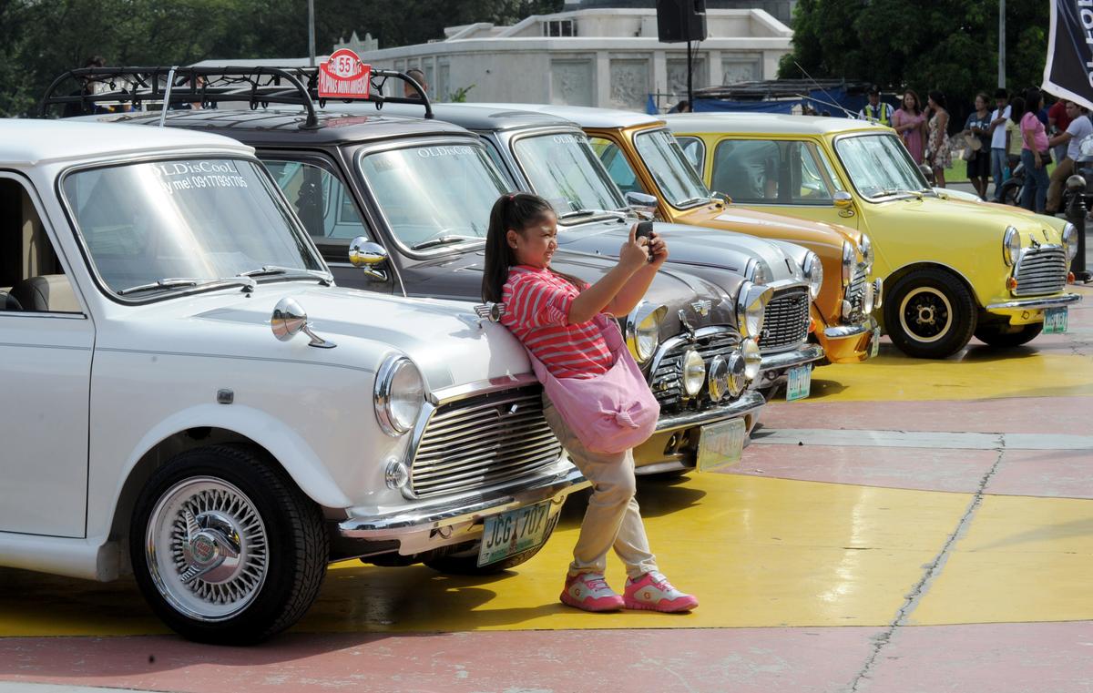 Anti-Selfie Bill in Congress in the Philippines: What is House Bill 4807 All About?