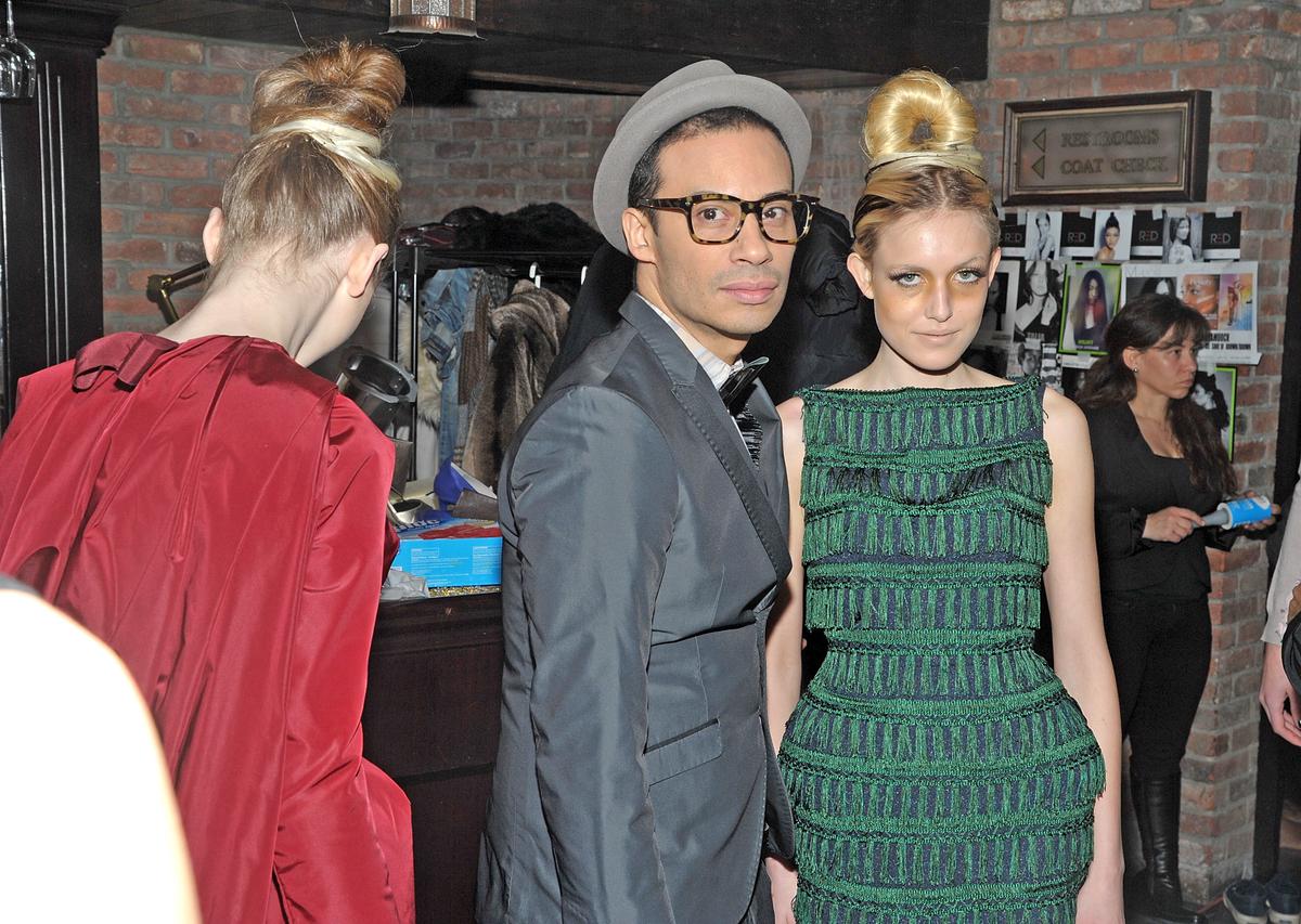 Protestors to Rally During Celebrity Designer Victor dE Souza’s Horse Carriage-Drawn Fashion Show