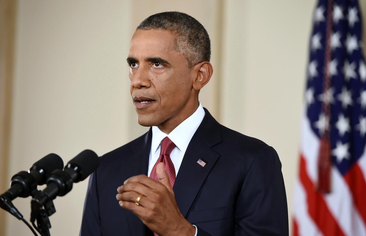 Obama ‘To Visit Mosque, Host Muslim Leaders on 9/11’ is Fake; President at Mosque Article is Satire