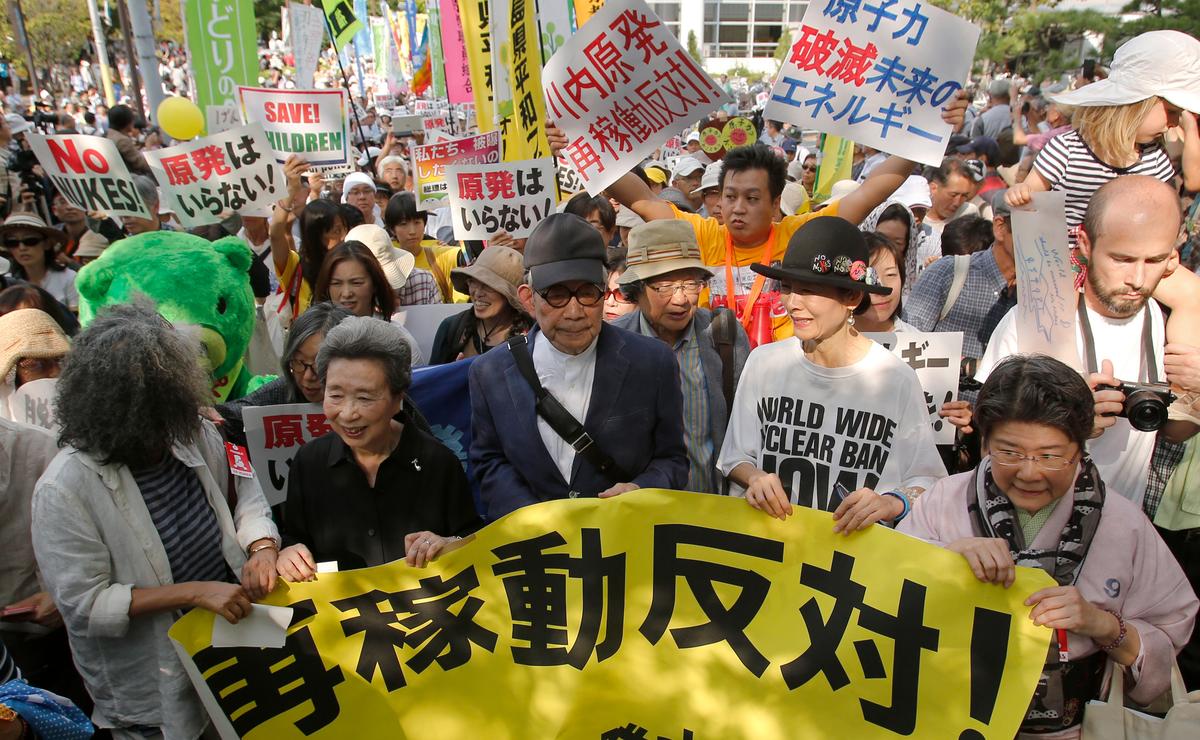 Japanese Governor Says Too Soon for Nuke Restarts