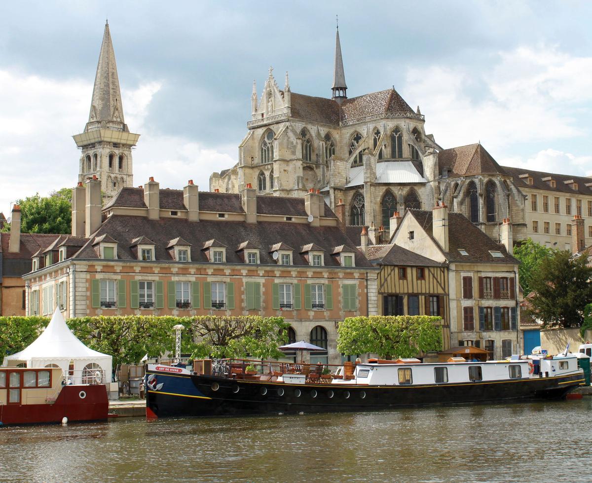 Glimpses Into Burgundy