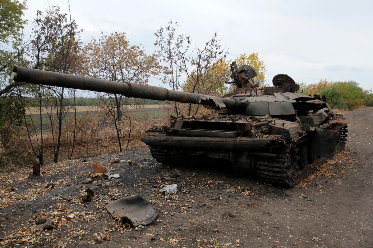 Russia Troops Stay Near Ukraine Border