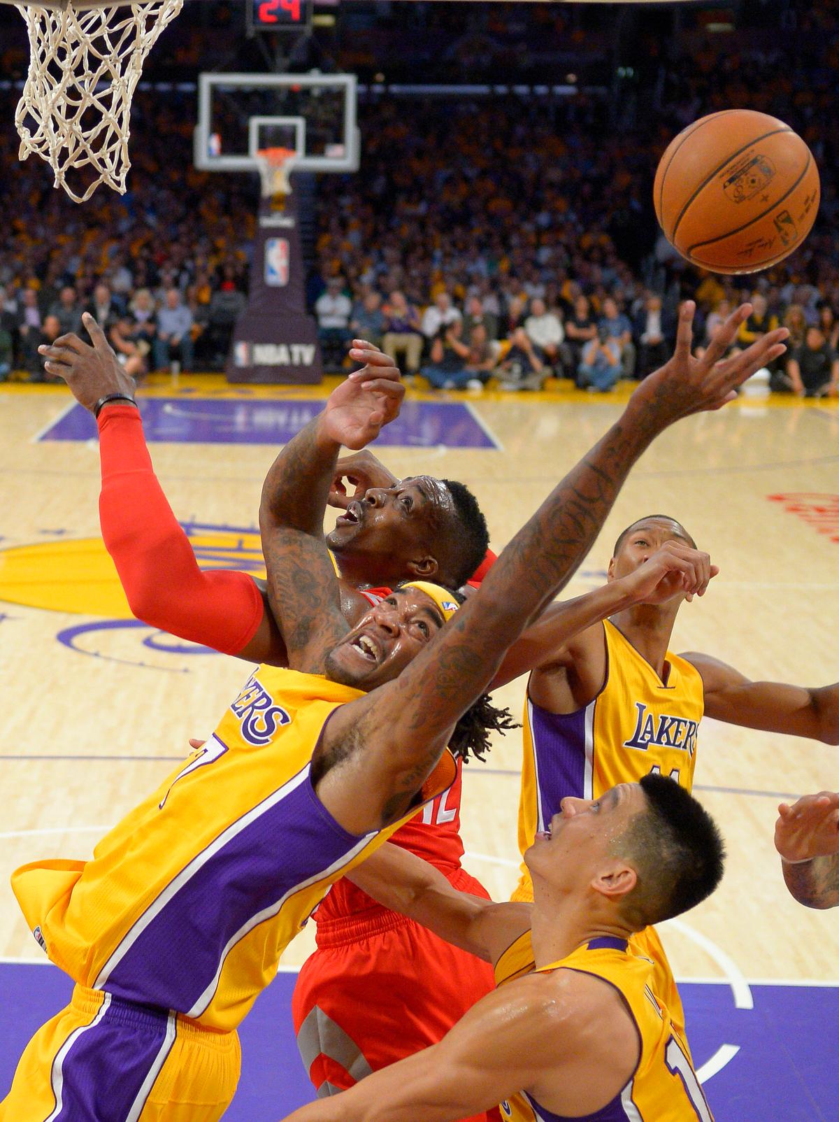NBA Opening Night Recap; Anthony Davis, Kobe and Dwight Fight?