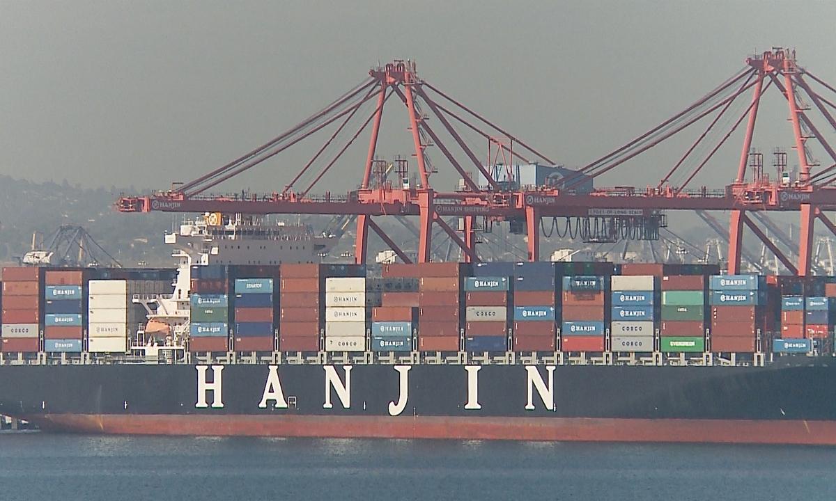 Some Stores’ Holiday Items Will Be Late Due to SoCal Port Congestion