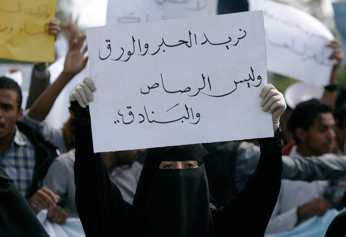 Yemen’s Al-Qaeda Threatens US Hostage in New Video