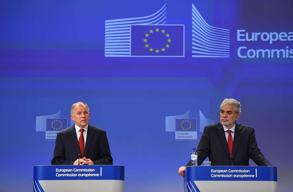 Europe Increases Aid for Ebola After Officials’ Trip to Africa