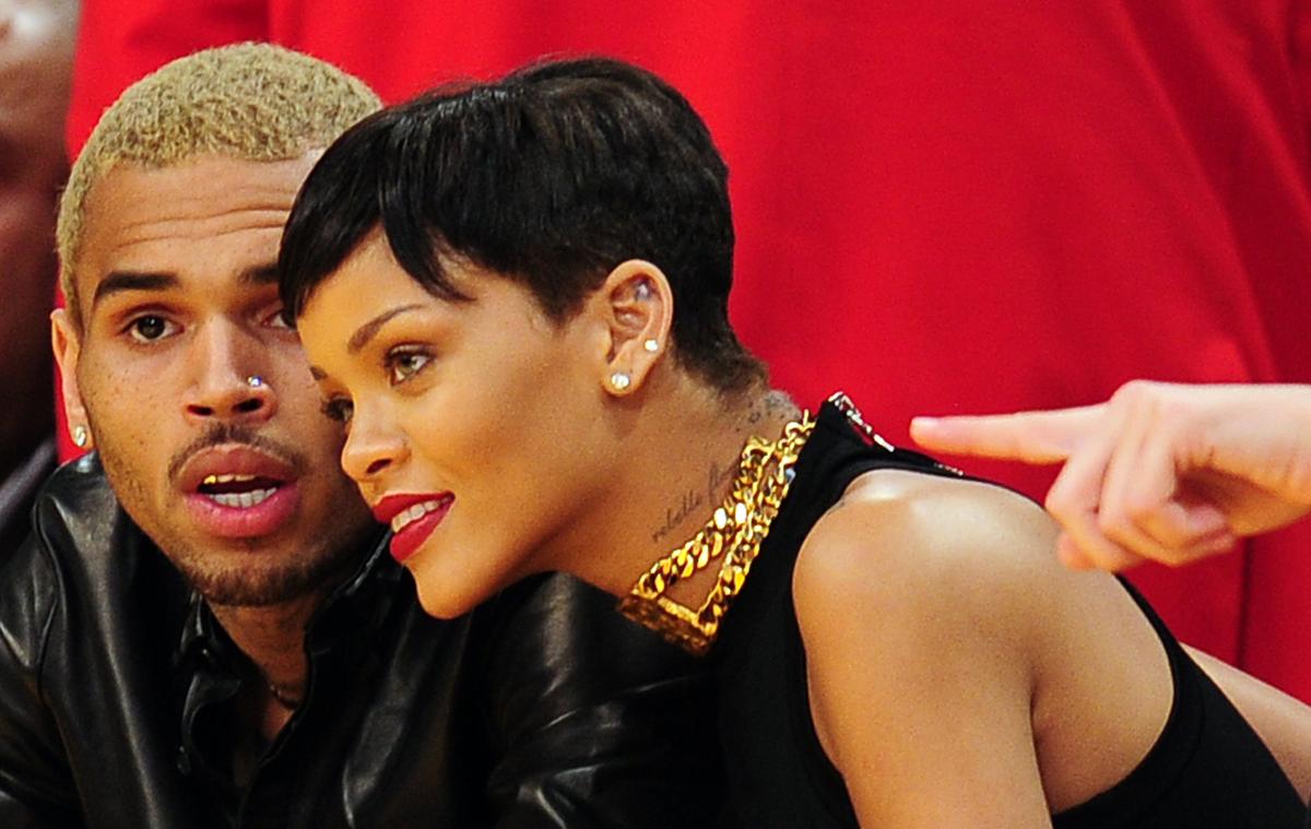 Chris Brown and Rihanna ‘Back Together’? No Evidence Claim is True
