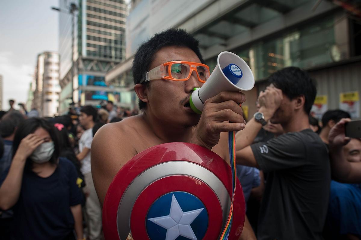 HK People: ‘Captain America’ Pleads Not Guilty; Eric the Artist Arrested?