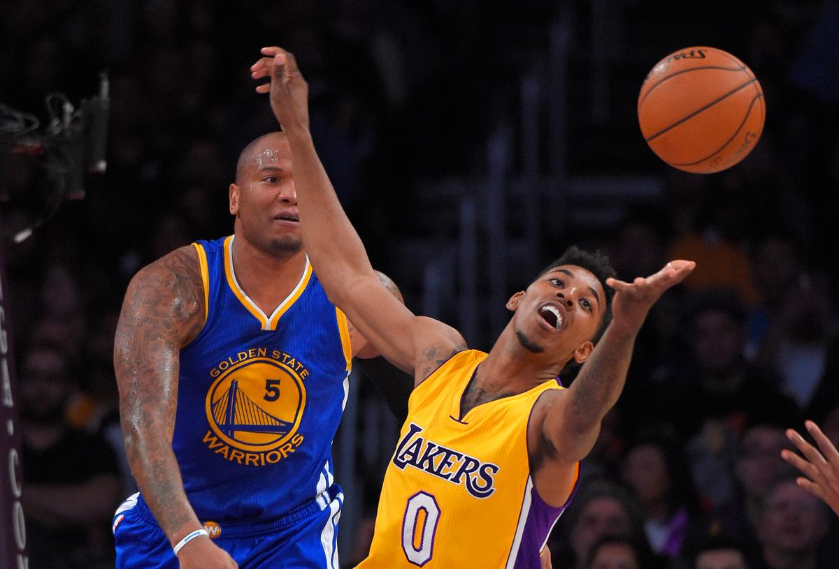 Lakers Whip Warriors; Are The Lakers Better Without Kobe?