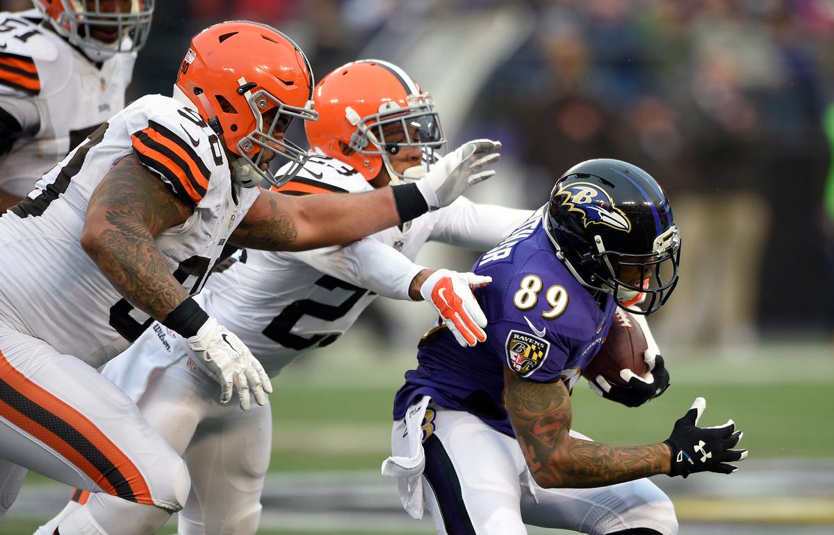 NFL Wide Receiver News: Steve Smith Sr. ‘Unretires,’ Dez Bryant on IR