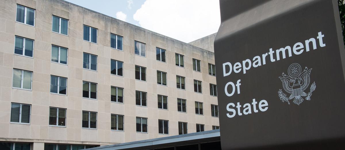 800 State Department Officials Sign Dissent Memo
