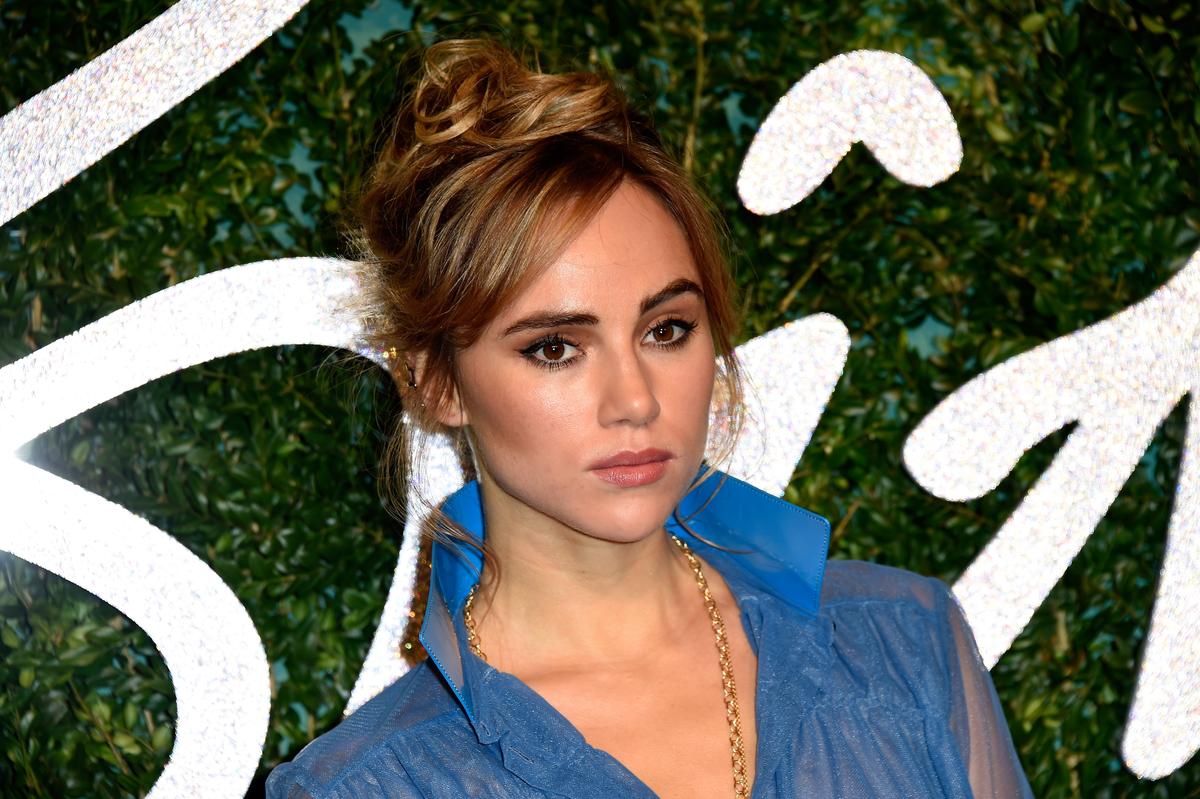 Suki Waterhouse, Bradley Cooper Girlfriend: Age, Bio, Instagram and Twitter Photos