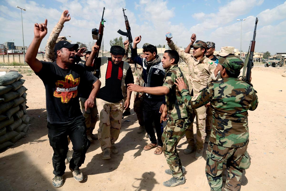 ISIS Actually Not the Biggest Threat to Iraq, Former CIA Head Says