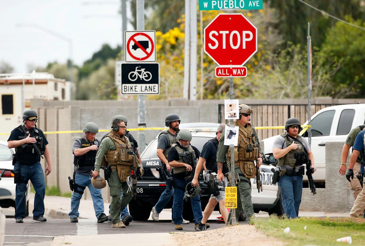 SWAT Shot Gunman After Running From Police Into Restaurant