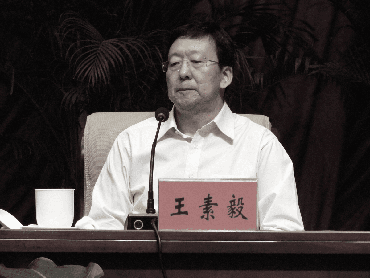 Half of Chinese Officials Are Said to Keep Mistresses