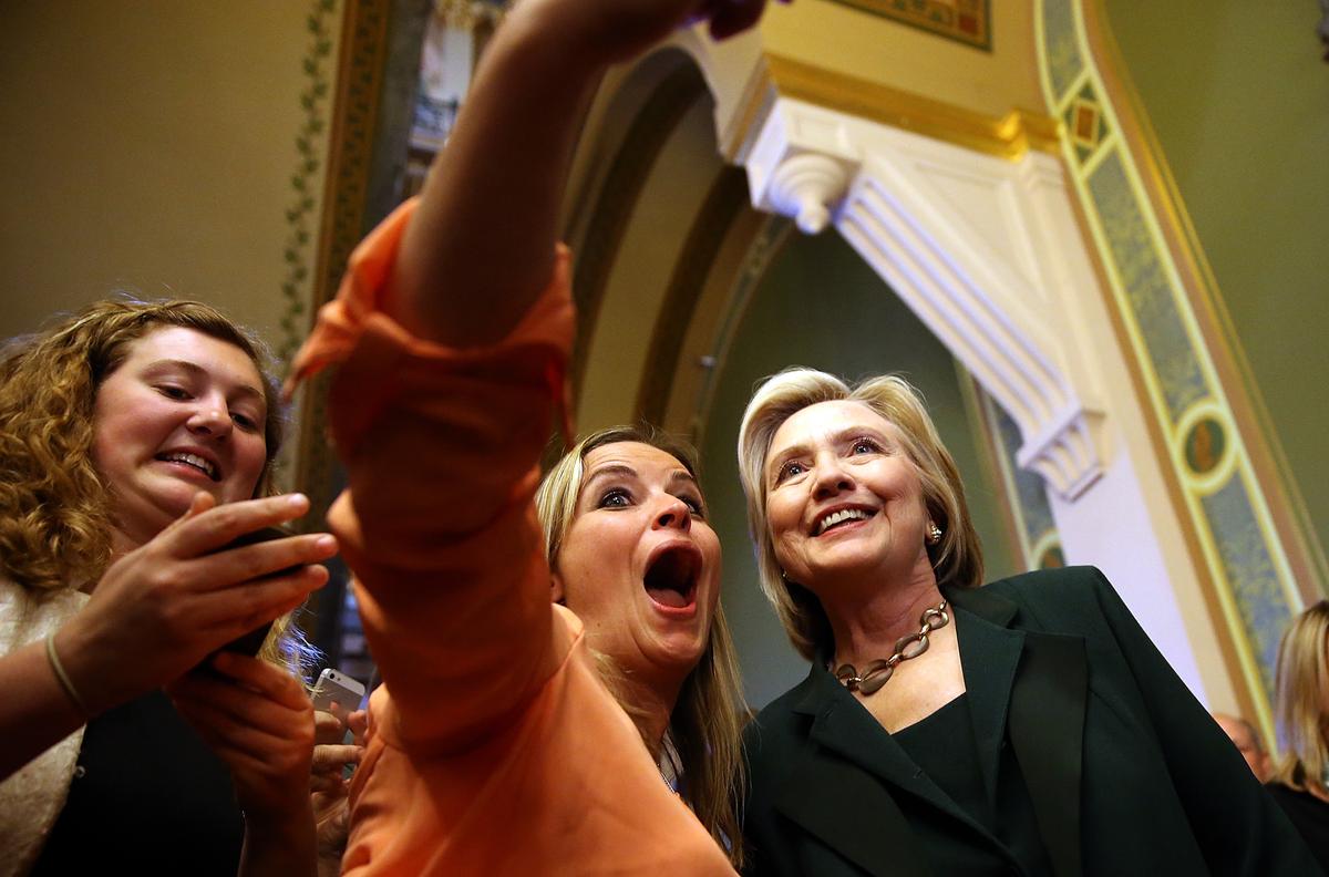 Hilary Clinton Embraces Democrat Party’s Liberal Ideals at Start of 2016 Campaign